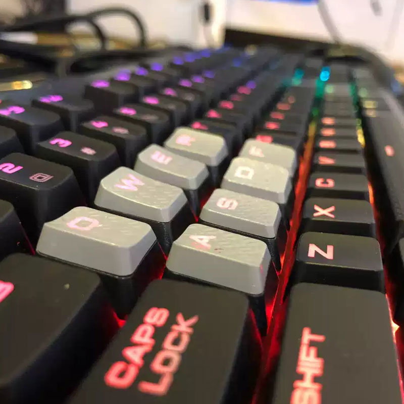 Tutup Tombol Tambahan Keyboard - Gaming Keyboard Corsair ulasan dan harga